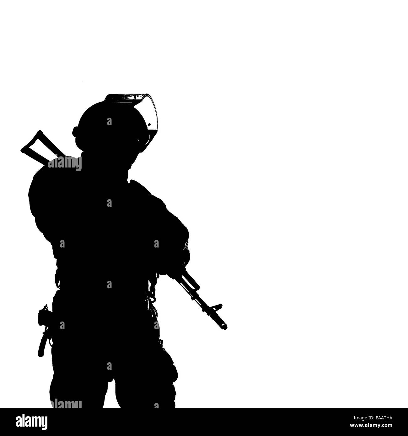 Agent de police avec des armes Banque D'Images