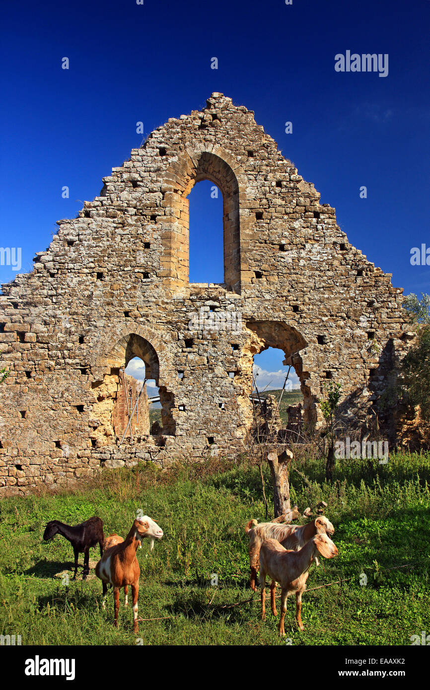 Le monastère de Isova franque, à Trypiti village (Andritsaina-Krestena Municipalité), l'ILEIA, Péloponnèse, Grèce. Banque D'Images