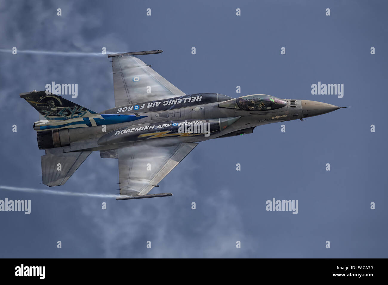 F-16C Block 52 + de l'Hellenic Air Force Display Team 'Zeus' Banque D'Images