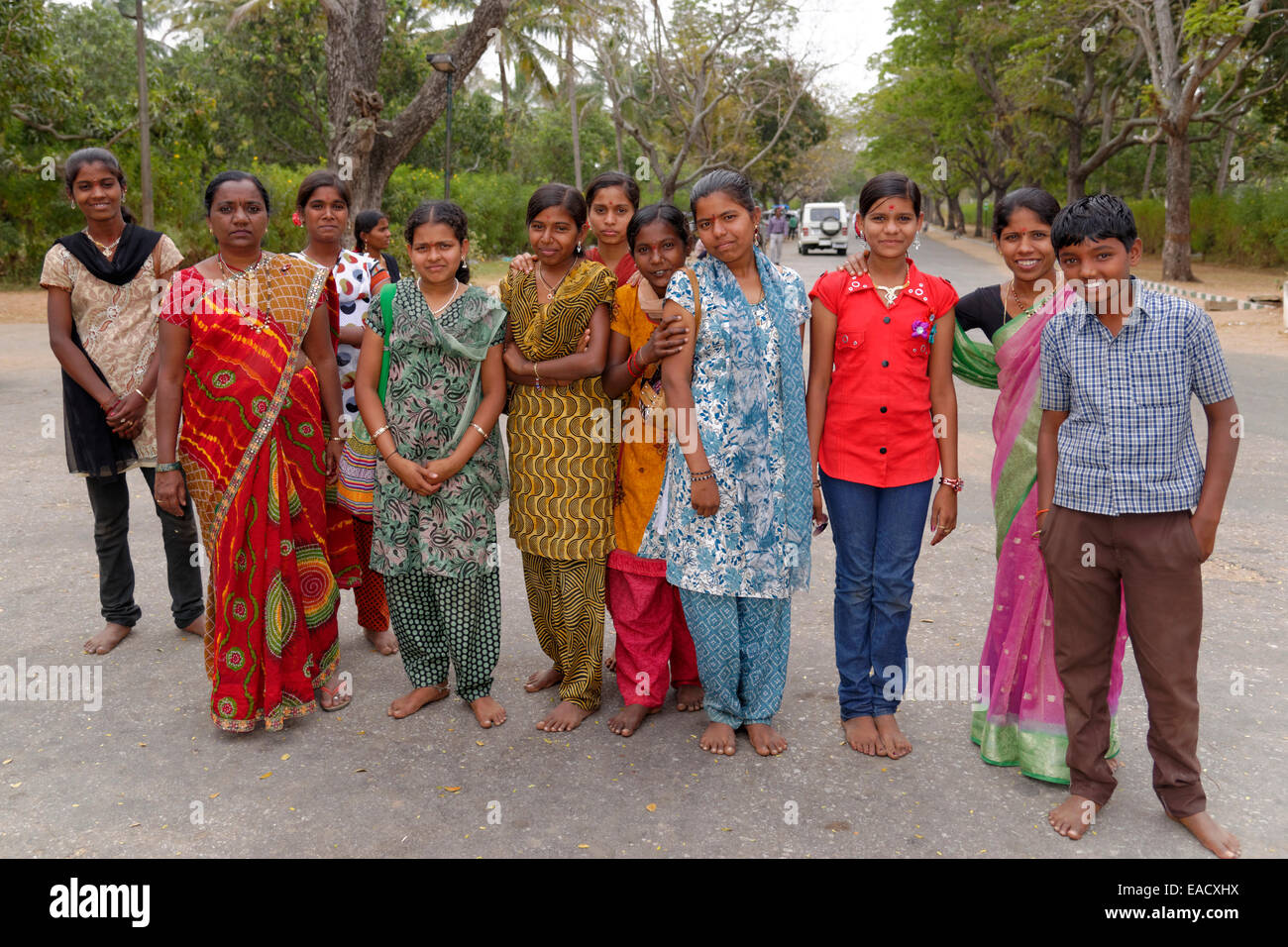 Young indians Banque de photographies et d’images à haute résolution ...