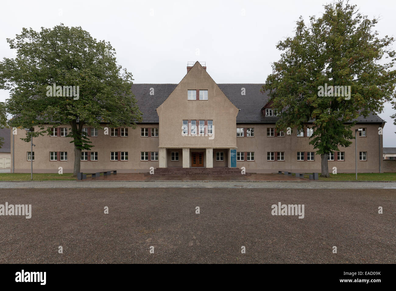 Siège de l'ancien SS de Ravensbrück, National Memorial, l'ancien camp de concentration de femmes, Fürstenberg Havel, Brandebourg Banque D'Images