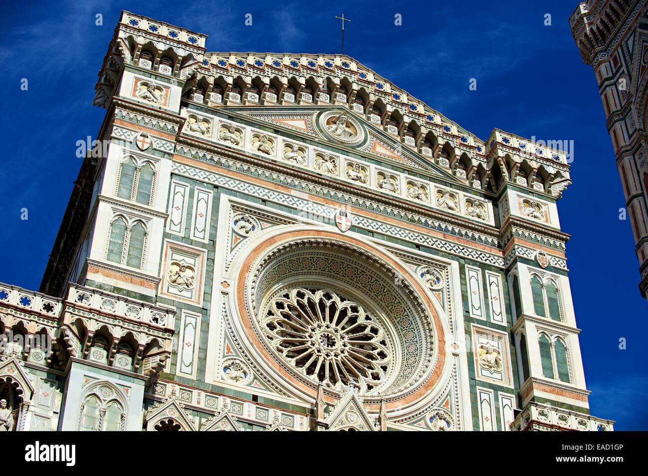 Rosace et façade du Duomo de Florence, Cattedrale di Santa Maria del Fiore, florence, toscane, italie Banque D'Images