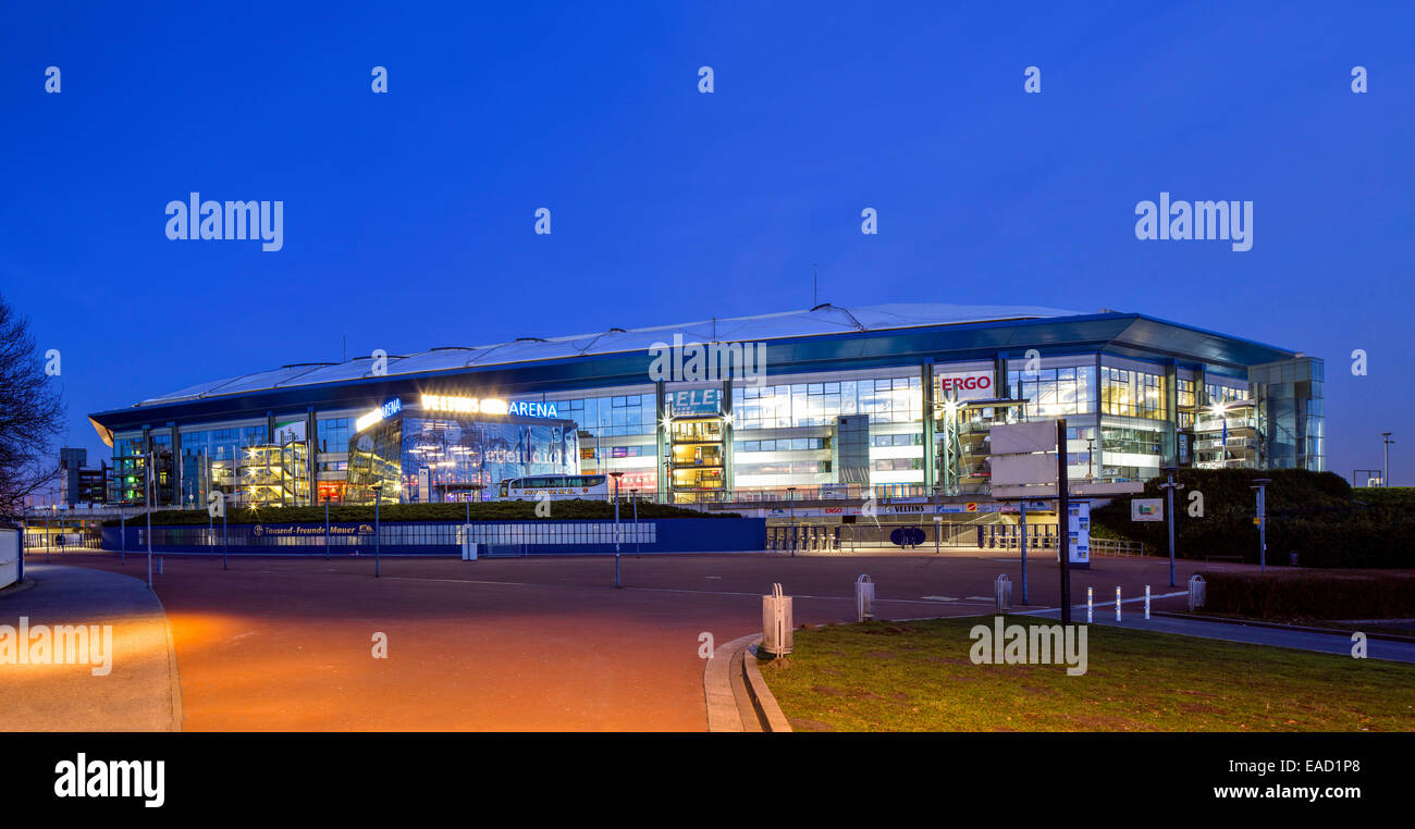 Veltins-Arena, l'Arena AufSchalke, stade de football et salle polyvalente, Gelsenkirchen, Ruhr, Rhénanie du Nord-Westphalie Banque D'Images