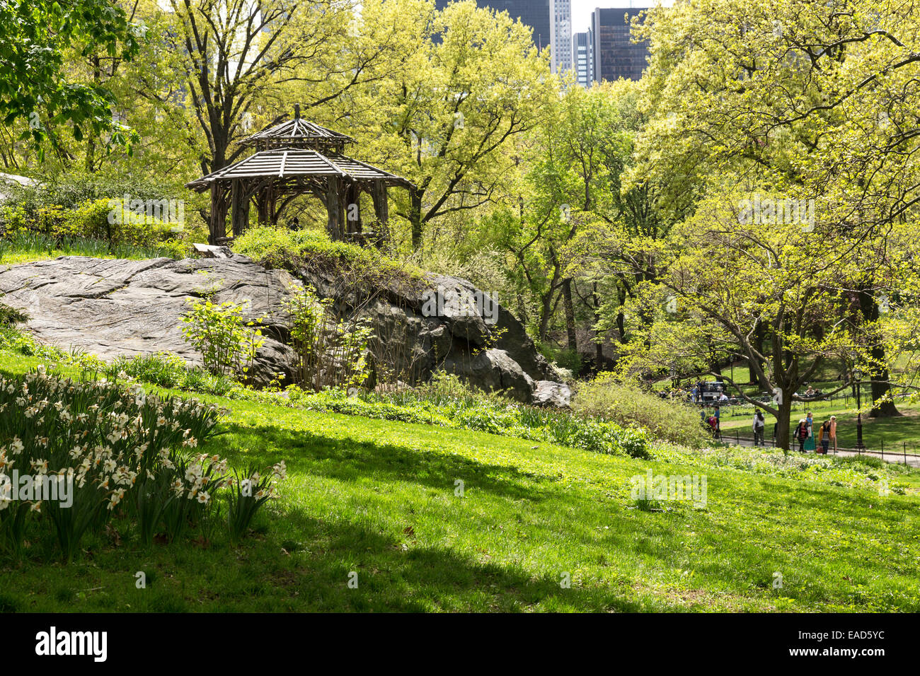 Gazebo en bois dans Central Park, NYC, USA Banque D'Images