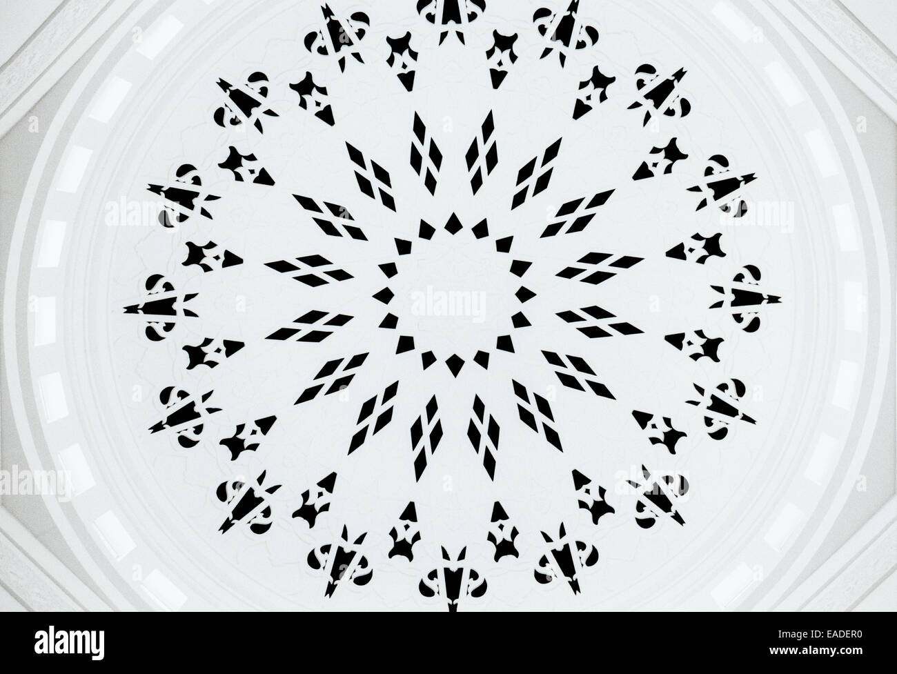 Abstract design art islamique dans la mosquée Baitul Ihsan à Jakarta en Java en Indonésie en Asie du Sud-Est Extrême-Orient. L'Islam voyage religieux musulmans Banque D'Images