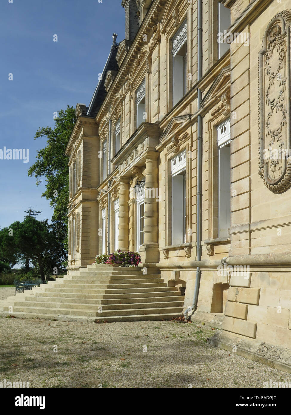 L'extérieur de l'hôtel Château Rousseau de Sipian Valeyrac, dans la région de Bordeaux Banque D'Images