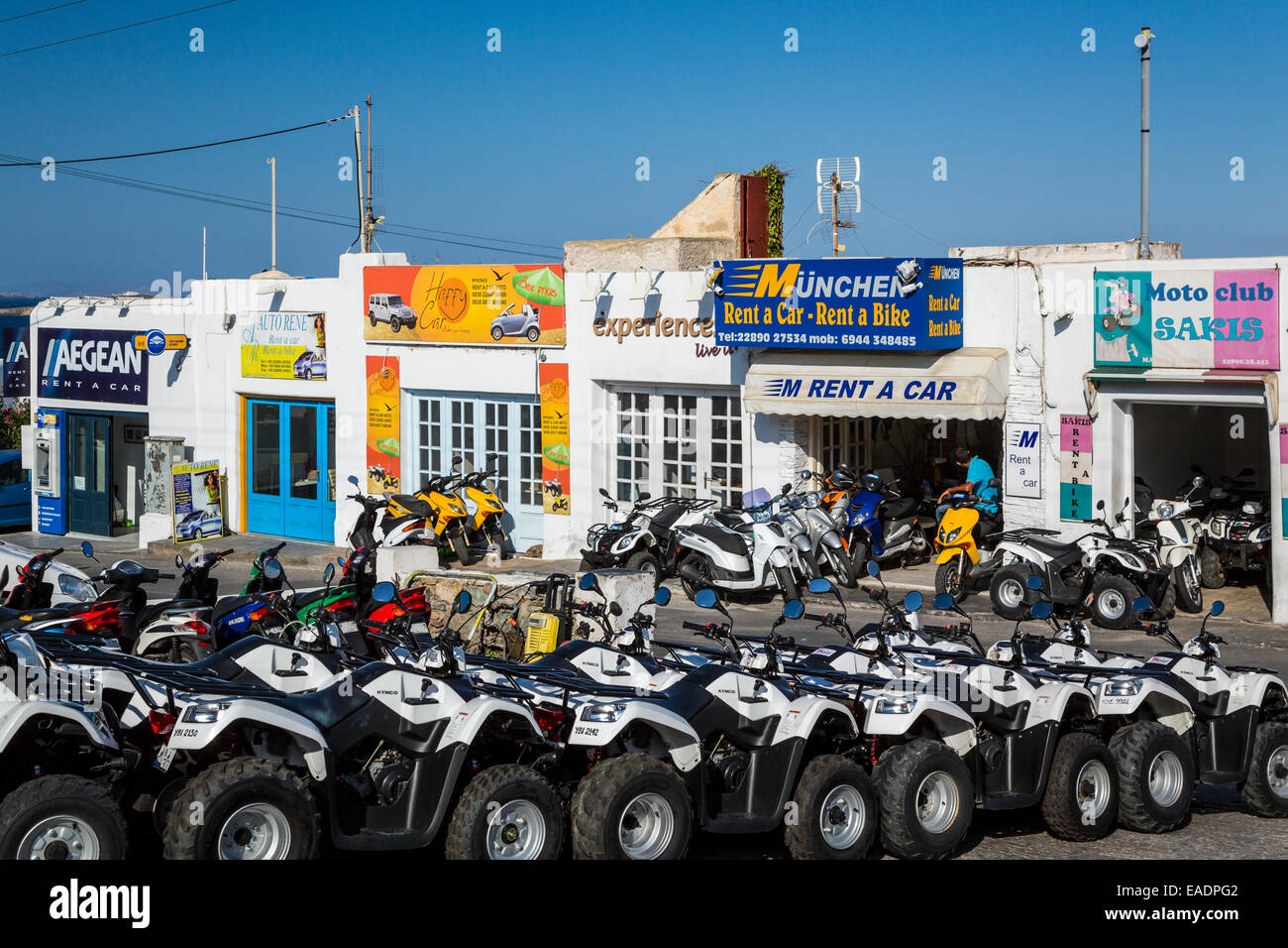 Atv mykonos town greece Banque de photographies et d'images à haute  résolution - Alamy