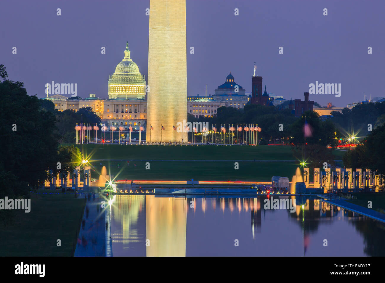 Washington Monument et Capitole à Washington DC. Banque D'Images