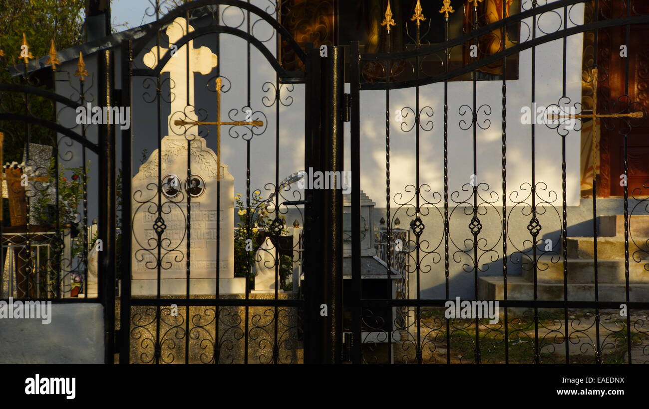 L'église orthodoxe de Roumanie, la campagne Est Europe. Banque D'Images