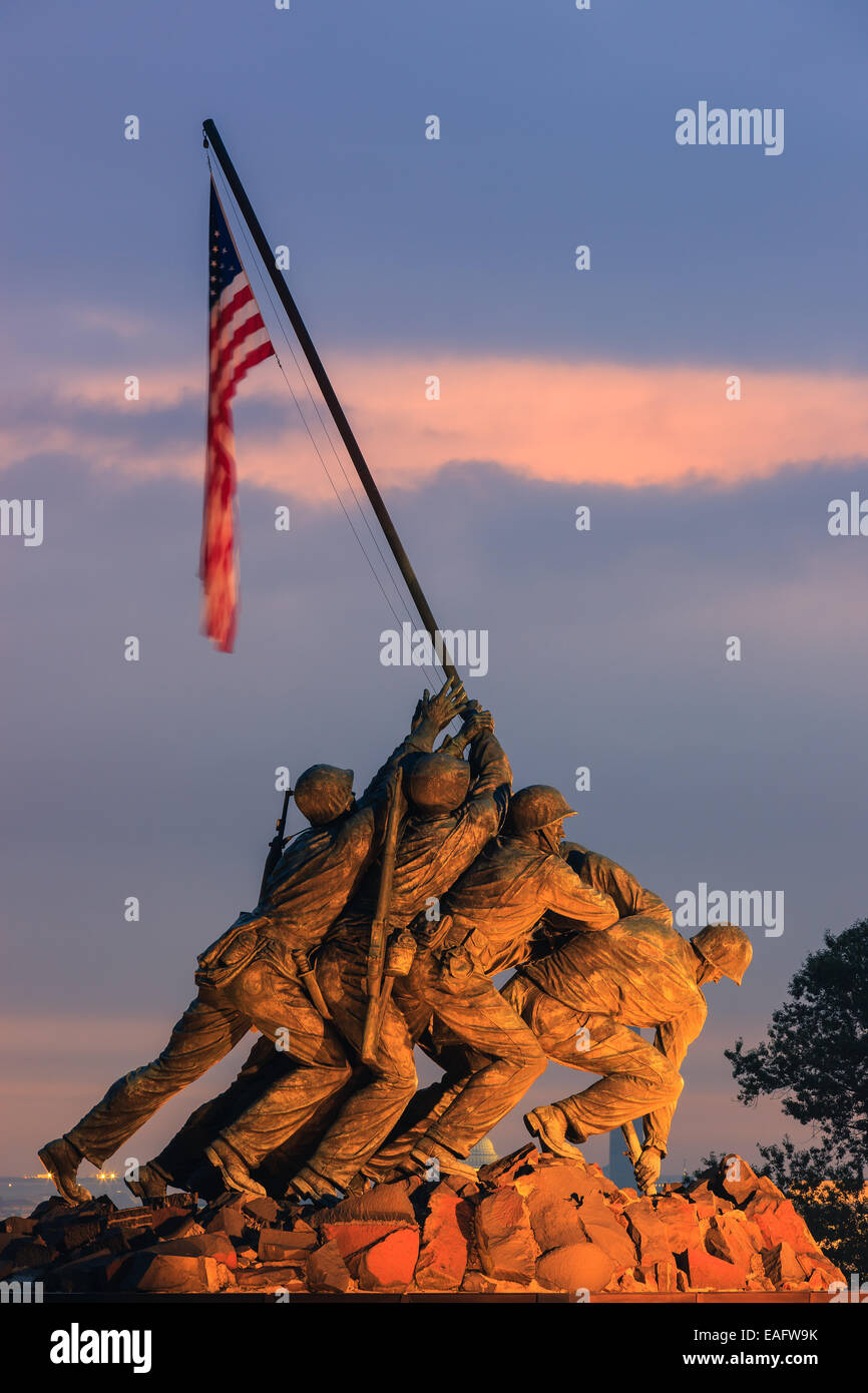 US Marine Corps War Memorial, également connu sous le nom de Mémorial Iwo-Jima à Arlington, Virginia, USA. Banque D'Images