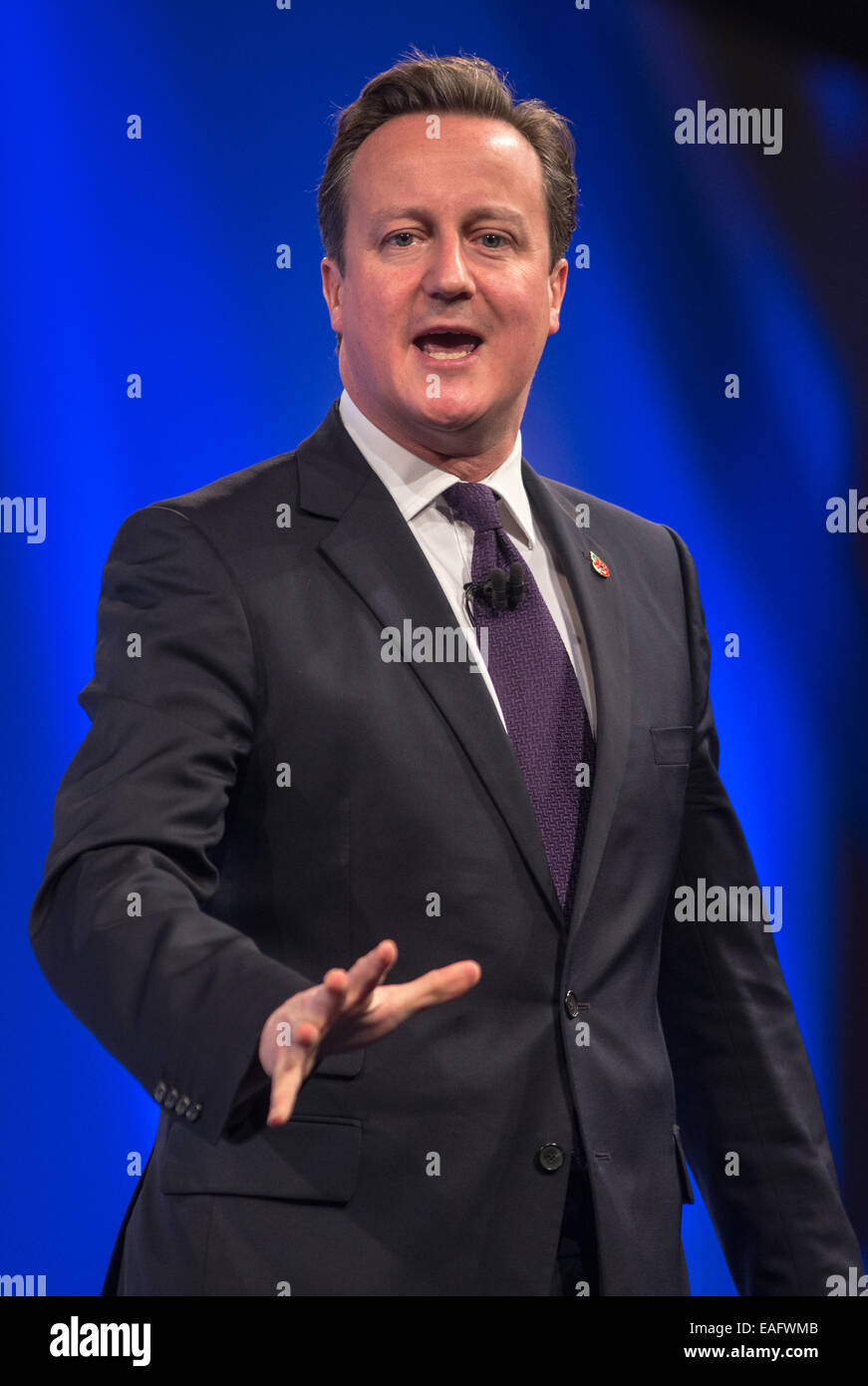 Le premier ministre, David Cameron, s'adresse à la conférence annuelle de l'IBC à l'hôtel Grosvenor House, Londres Banque D'Images