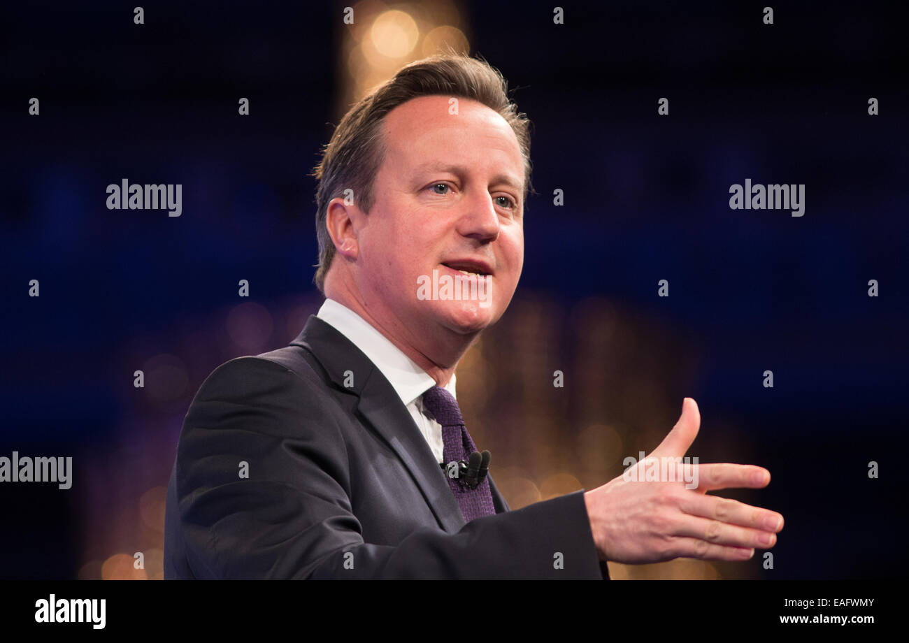 Le premier ministre, David Cameron, s'adresse à la conférence annuelle de l'IBC à l'hôtel Grosvenor House, Londres Banque D'Images