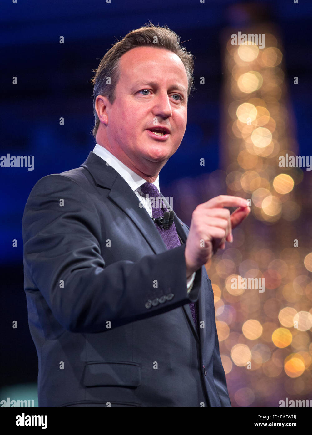 Le premier ministre, David Cameron, s'adresse à la conférence annuelle de l'IBC à l'hôtel Grosvenor House, Londres Banque D'Images