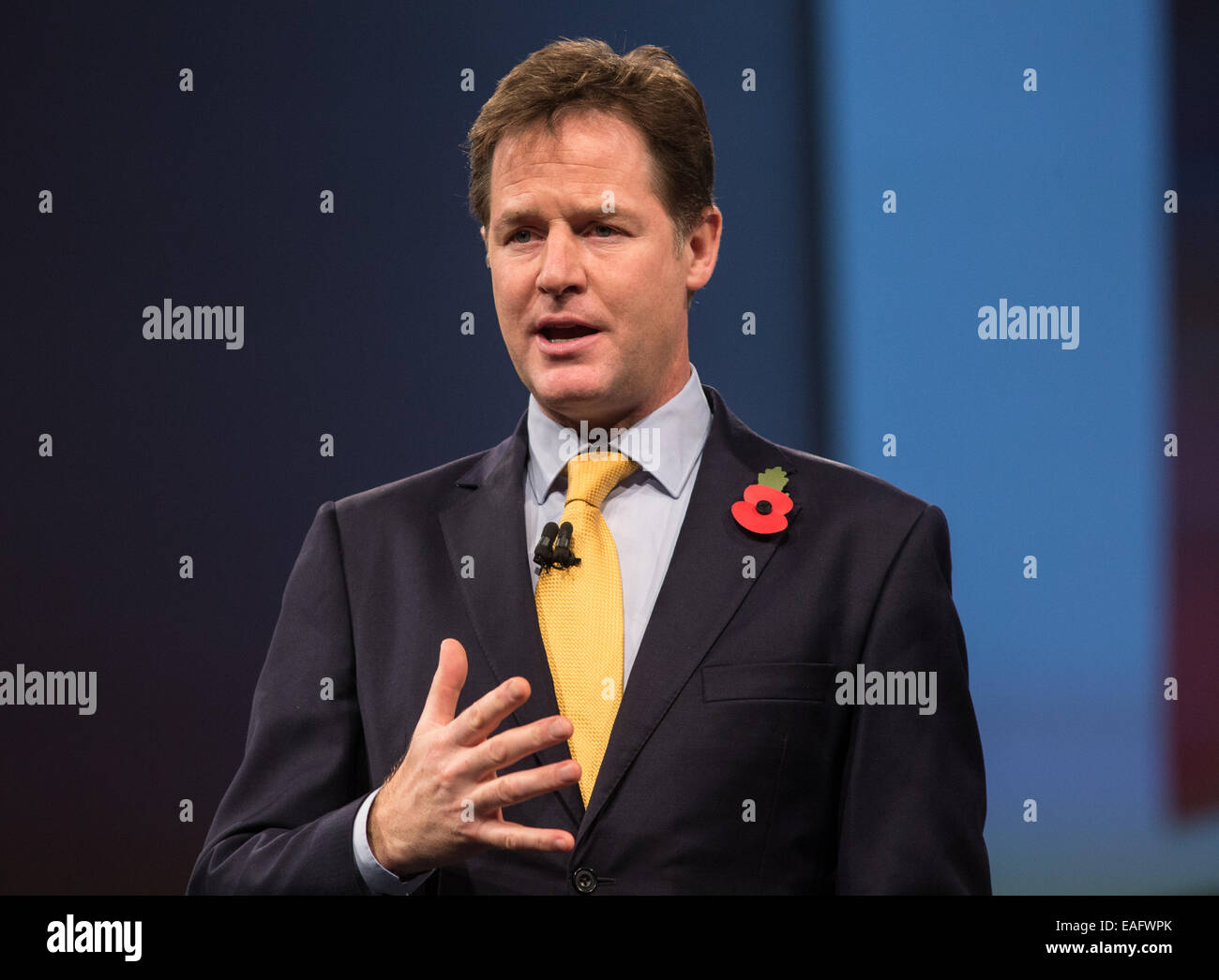 Vice-premier ministre, Nick Clegg, s'exprimant lors de la conférence annuelle de l'IBC à l'hôtel Grosvenor,Londres Banque D'Images