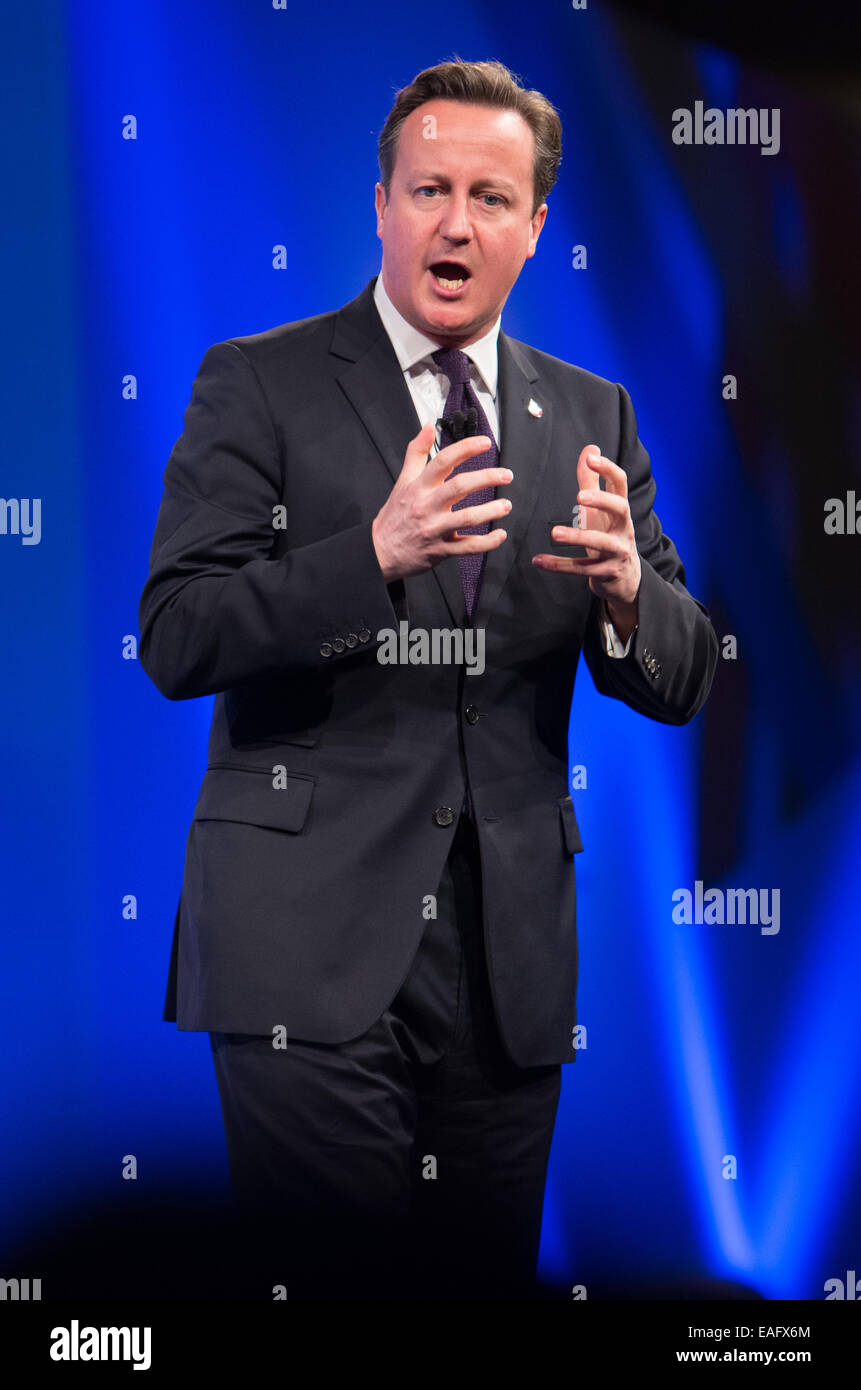 Le premier ministre, David Cameron, s'adresse à la conférence annuelle de l'IBC à l'hôtel Grosvenor House, Londres Banque D'Images