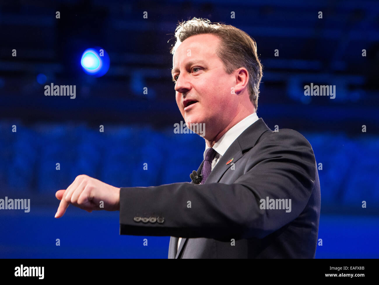 Le premier ministre, David Cameron, s'adresse à la conférence annuelle de l'IBC à l'hôtel Grosvenor House, Londres Banque D'Images