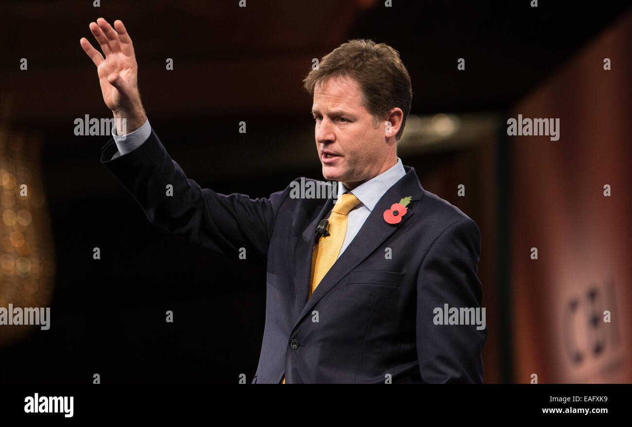Vice-premier ministre, Nick Clegg, s'exprimant lors de la conférence annuelle de l'IBC à l'hôtel Grosvenor,Londres Banque D'Images