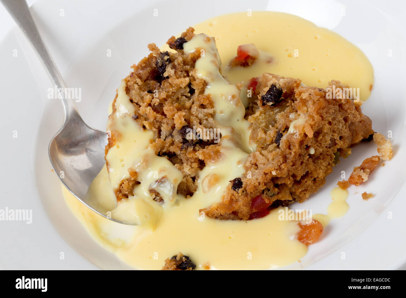 College pudding, la vapeur traditionnel dessert servi aux étudiants à  Oxford et Cambridge, contenant des fruits secs, confit de p Photo Stock -  Alamy