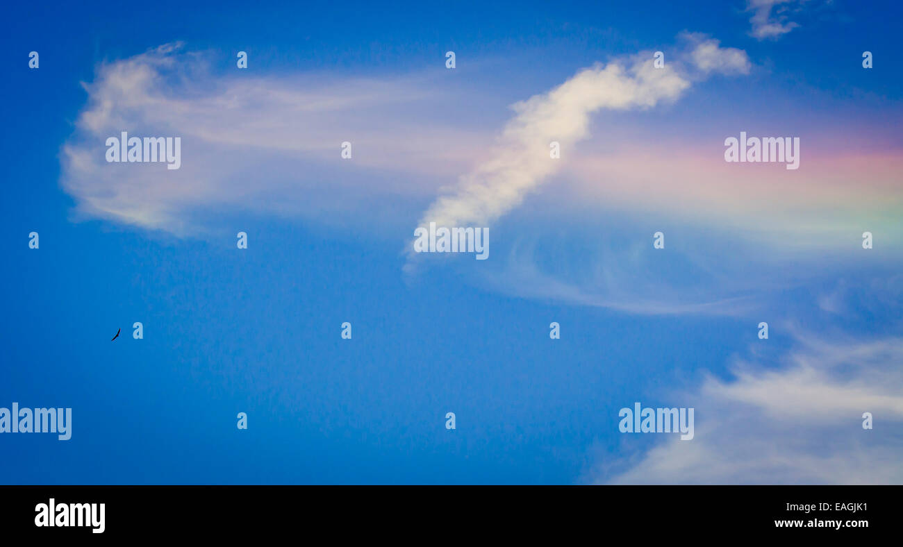 Nuage arc en ciel Banque de photographies et d’images à haute ...