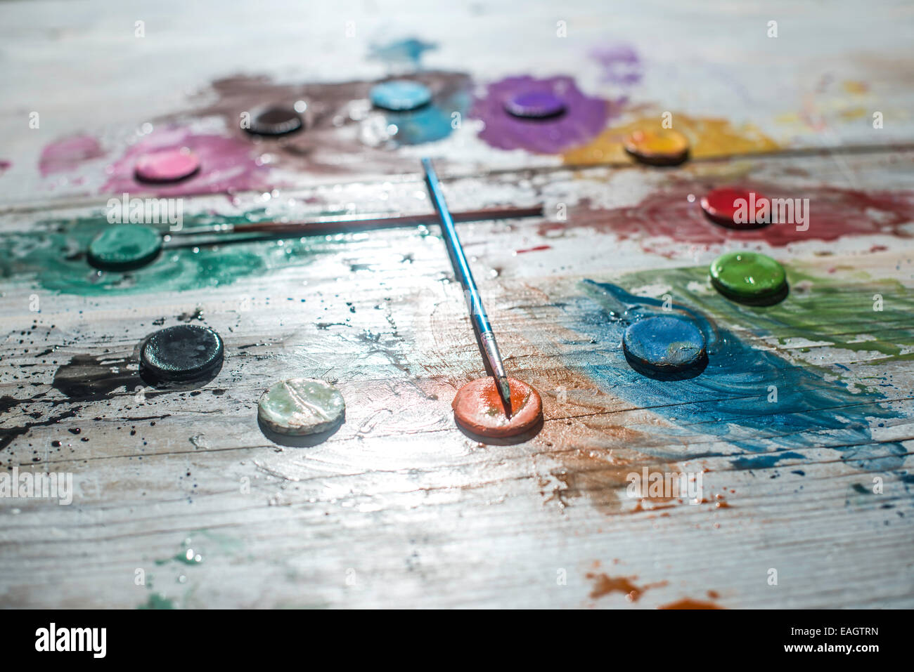 Les peintures à l'aquarelle en forme d'horloge Banque D'Images