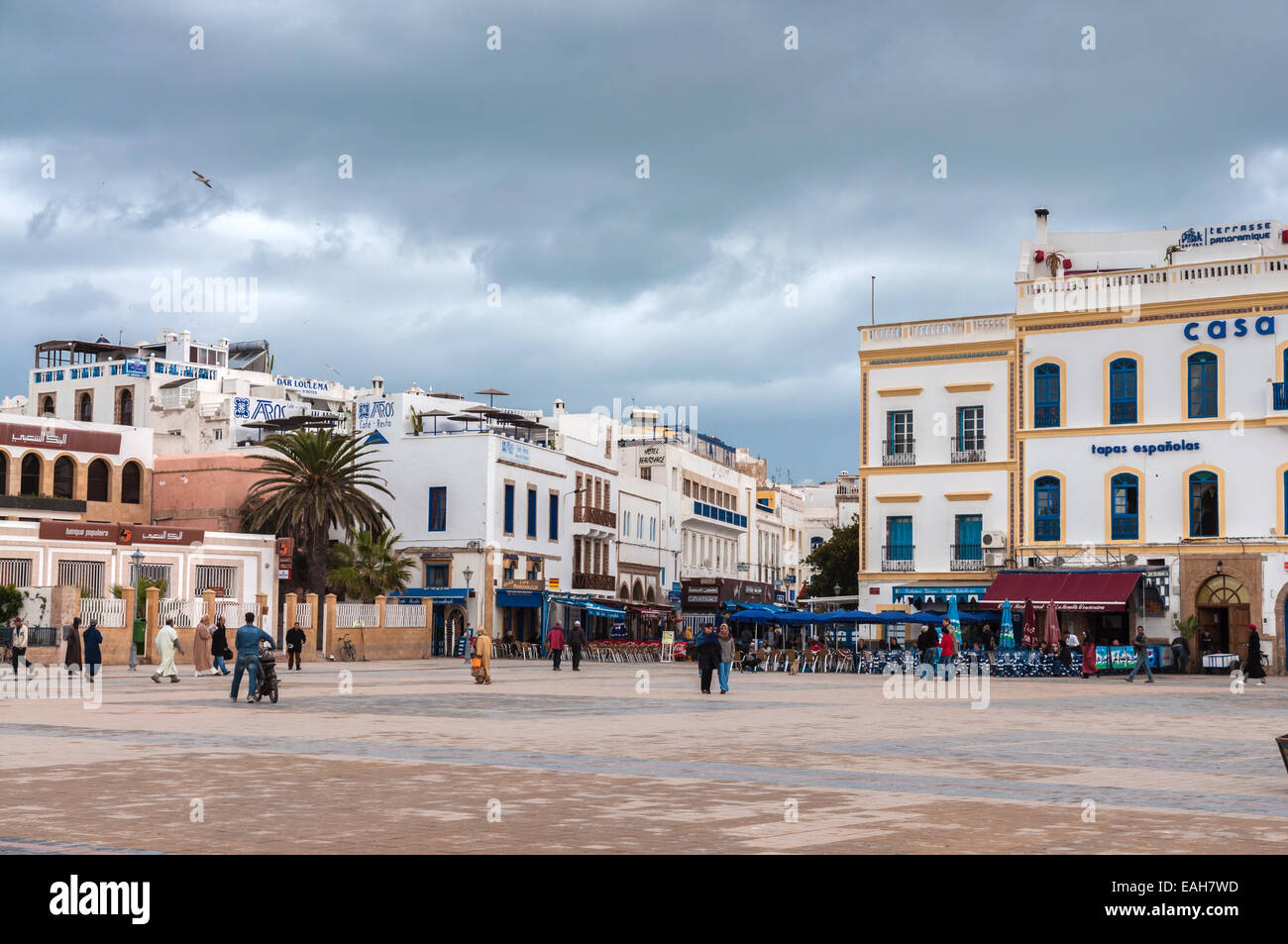Central Plaza d'Essaouira, Maroc, Afrique Banque D'Images