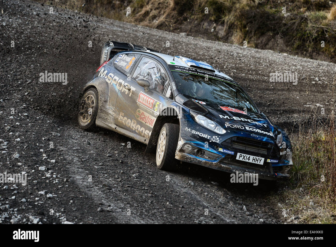 Clocaenog, au Pays de Galles. 15 Nov, 2014. FIA World Rally Championship, Wales Rally GB. Mikko Hirvonen (FIN)/Jarmo Lehtinen (FIN)- Ford Fiesta WRC : Action Crédit Plus Sport/Alamy Live News Banque D'Images