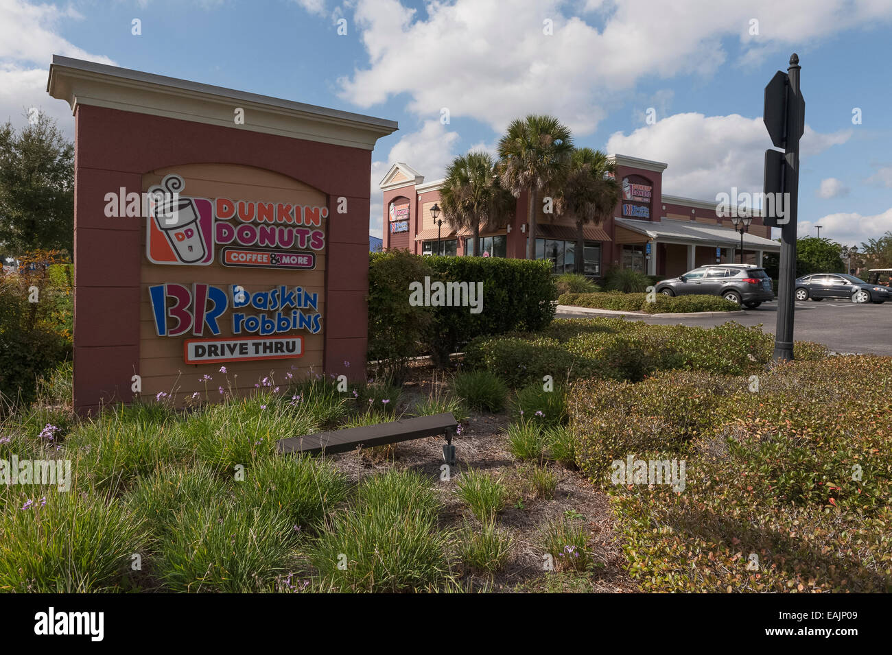 Dunkin Donuts et Baskin Robbins, Drive-in situé dans le centre de la Floride USA Villages Banque D'Images