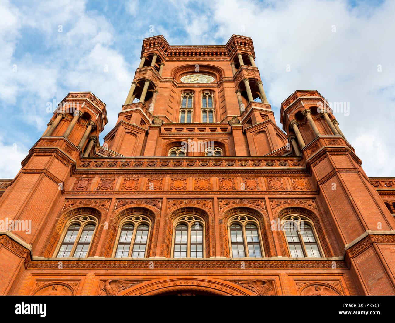 L'Hôtel de ville rouge, siège de l'actuel maire, Mitte, Berlin, Berlin, Allemagne Banque D'Images