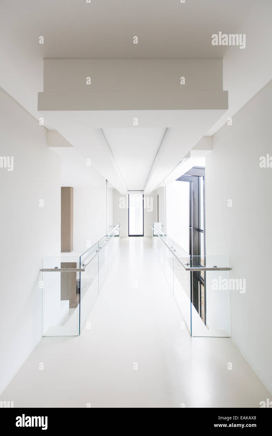 Couloir chambre moderne blanc Banque D'Images