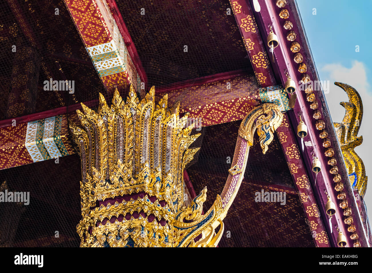 Détails de Wat Phra Keo, le Temple du Bouddha d'Émeraude, Bangkok, Thaïlande. Banque D'Images