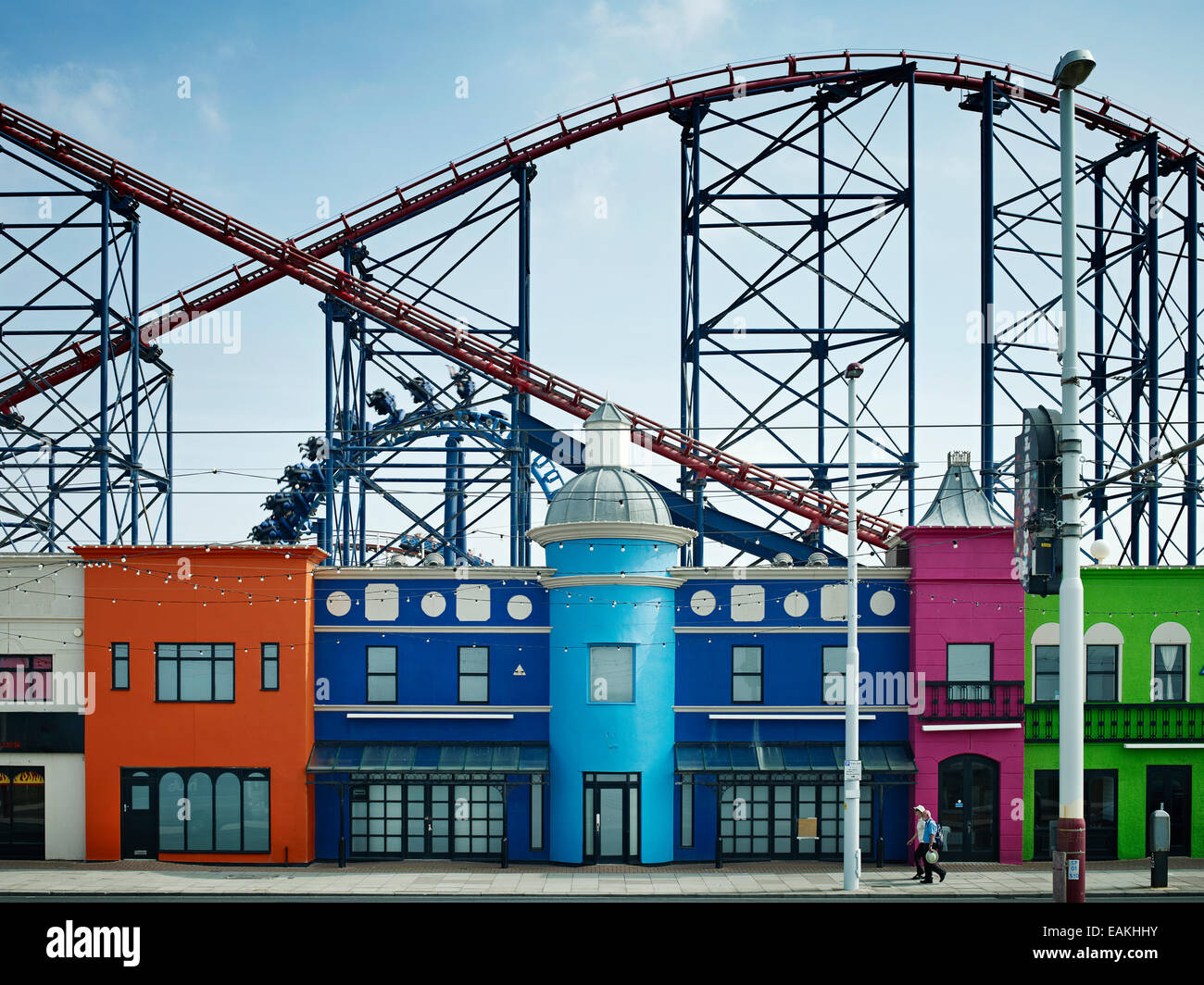 Une des images de la série "Prom' plaisir par Mark Reeves, les photos à la découverte de la nouvelle promenade de réaménagement à Blackpool Banque D'Images