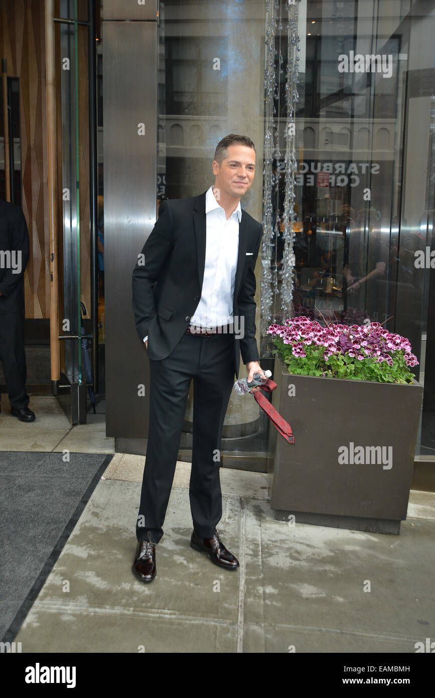 New York Candids avec : Jason Kennedy Où : Manhattan, New York, United States Quand : 15 mai 2014 Banque D'Images