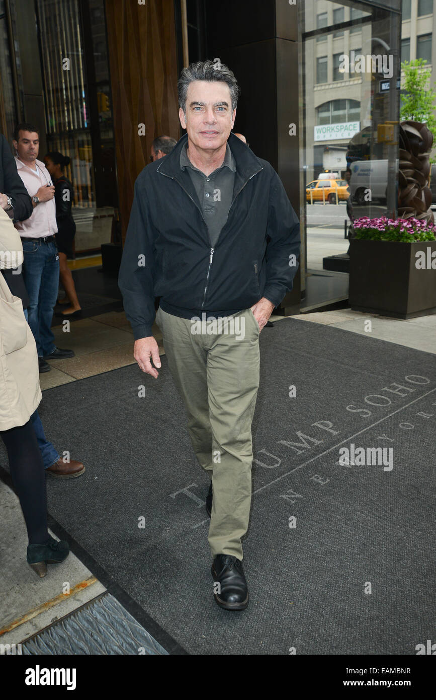 New York Candids avec : Peter Gallagher Où : Manhattan, New York, United States Quand : 15 mai 2014 Banque D'Images