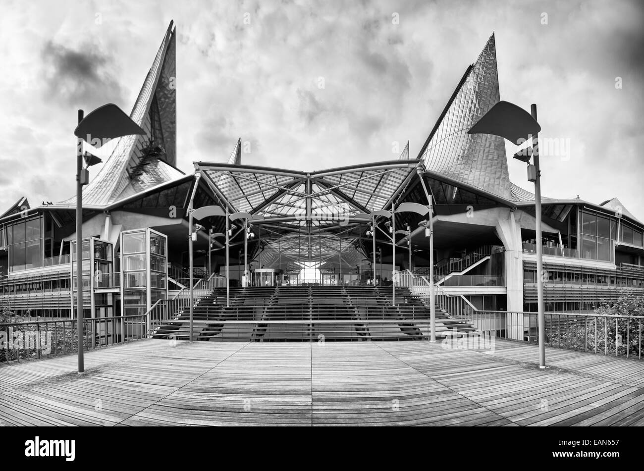 Image en noir et blanc du palais de justice, Anvers, conçu par le Richard Rodgers Partnership Banque D'Images