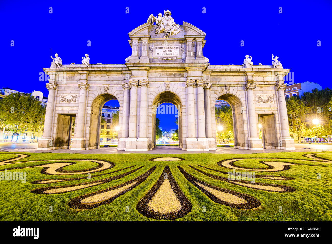 Madrid, Espagne à Puerta de Alcala gate. Banque D'Images