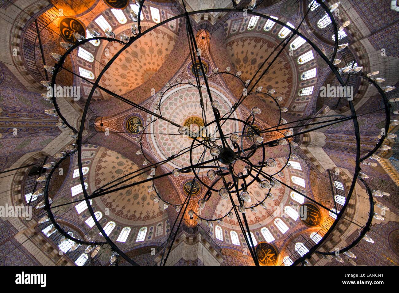 L'intérieur du Sultan Ahmed (mosquée bleue), Istanbul Banque D'Images
