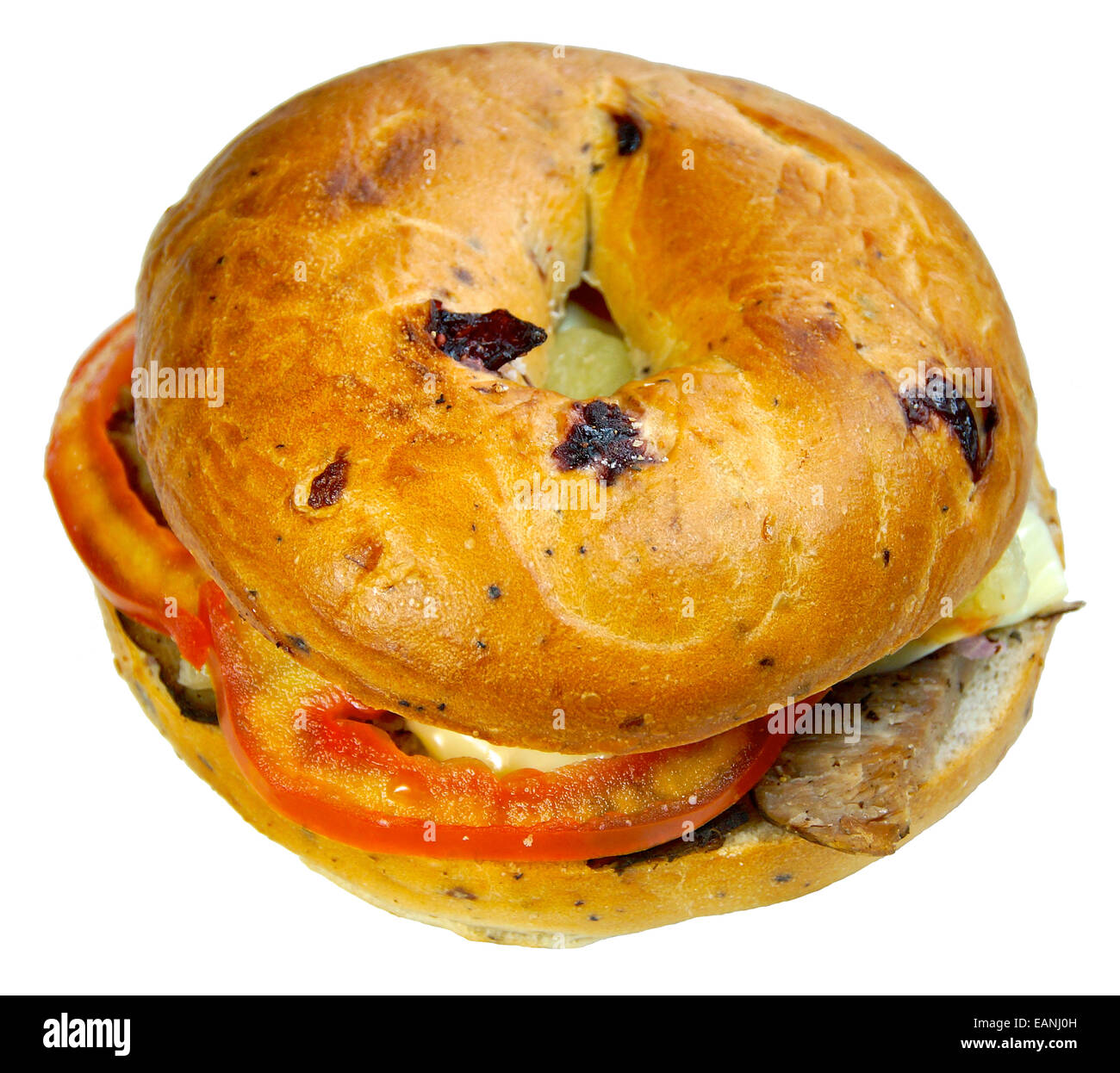 Sandwich Bagel avec salade et viande isolated on white Banque D'Images