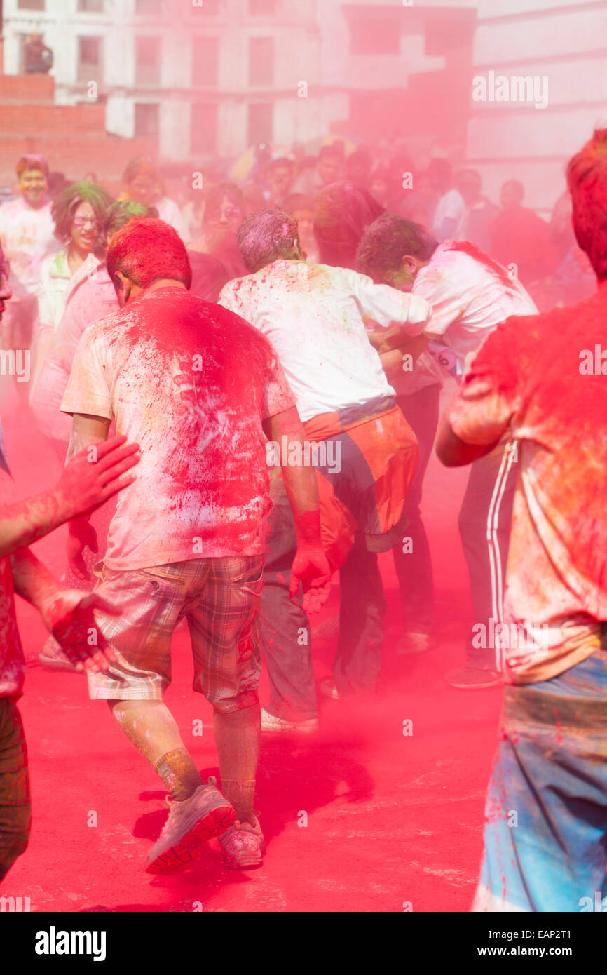La color run, une partie de la célébration du festival Holi à Katmandou, Népal Banque D'Images
