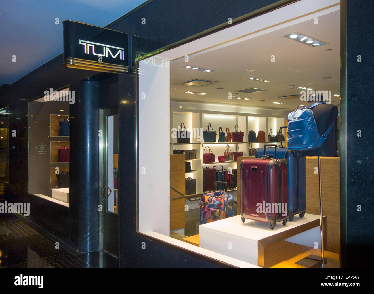 Tumi assurance store du Rockefeller Plaza Banque D'Images