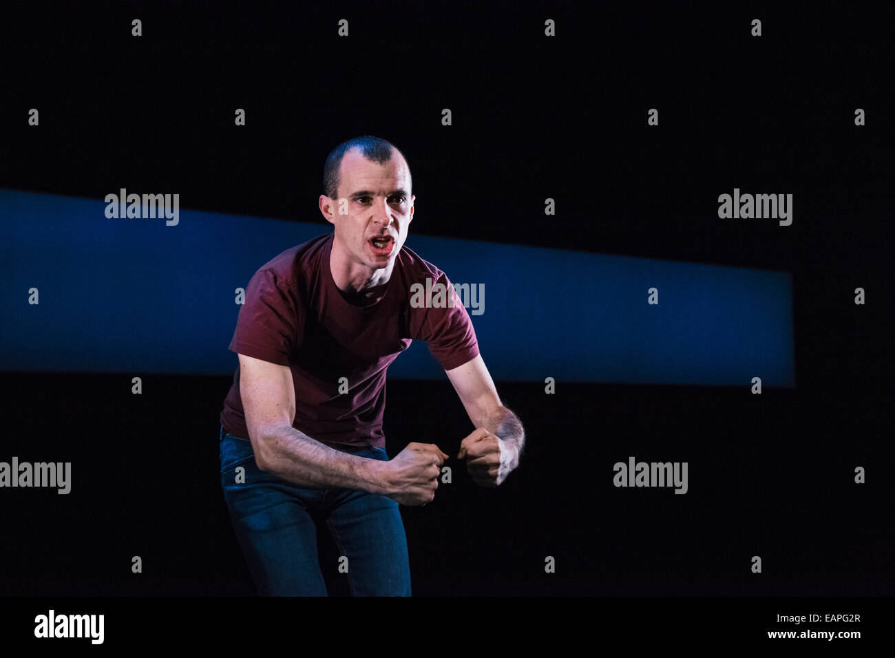 Tom-Vaughan-Lawlor Howie Le Rookie effectue au Barbican. Banque D'Images