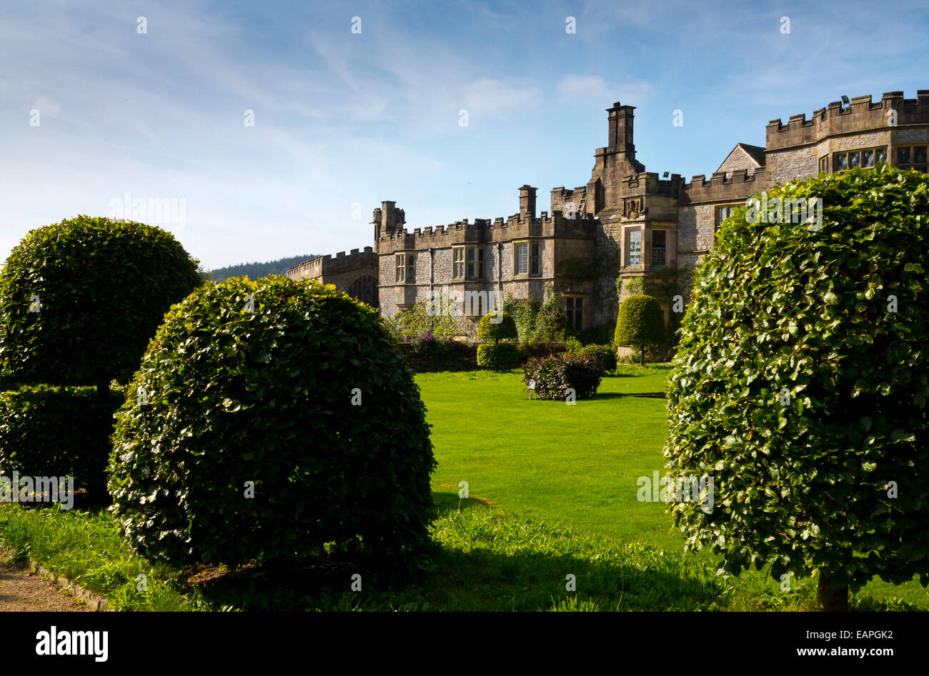 Haddon Hall près de Bakewell dans le Peak District Derbyshire Dales England UK une maison médiévale administré par le Duc de Rutland Banque D'Images