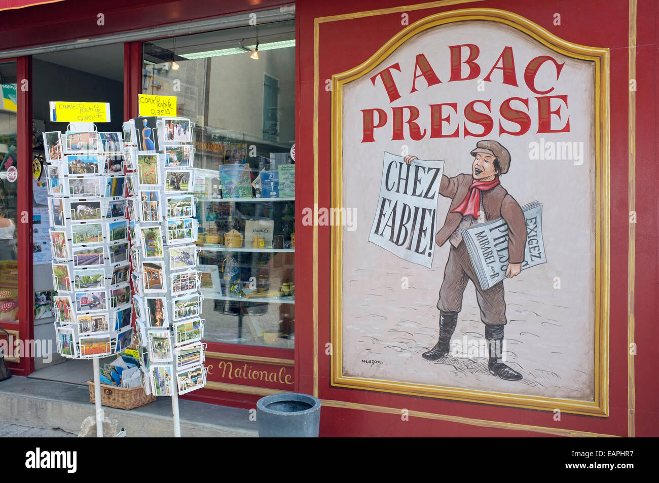 Publicité murale de tabac (tabac) et de la presse (presse) à Mirabel aux baronnies, Drôme, France. Banque D'Images