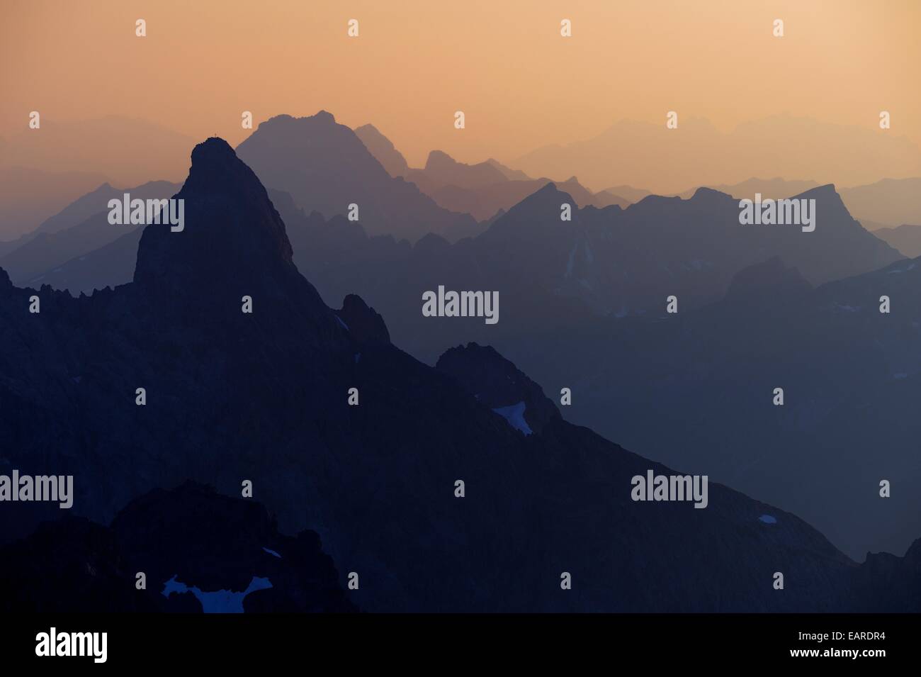 Le sommet de la montagne et de l'Allgaeu Trettachspitze Alpes au crépuscule, Allgäuer Alpen, Tyrol, Autriche Banque D'Images