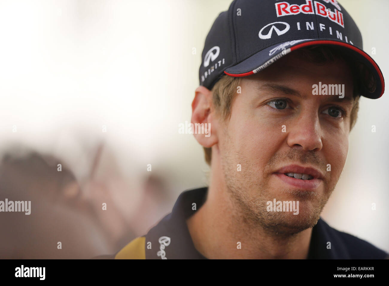 Abu Dhabi, Emirats Arabes Unis. 20 novembre, 2014. L'Allemagne de Sebastian Vettel (Red Bull Racing et Infiniti parle aux médias lors des préparatifs de la Formule 1 Grand Prix d'Abu Dhabi 2014 au Circuit de Yas Marina à Abu Dhabi, Emirats Arabes Unis. Credit : ZUMA Press, Inc./Alamy Live News Banque D'Images