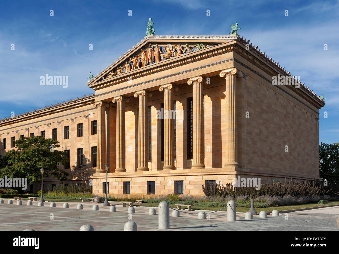 L'architecture grecque classique... Le Philadelphia Museum of Art est parmi les plus grands musées d'art aux États-Unis. Banque D'Images