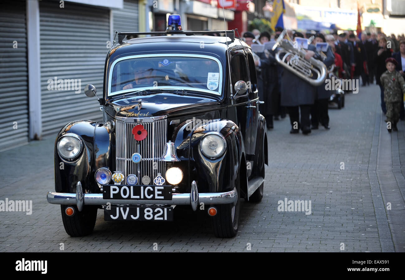 1952 préfet Ford voiture de police entraînée et administré par Brian Bedford Banque D'Images