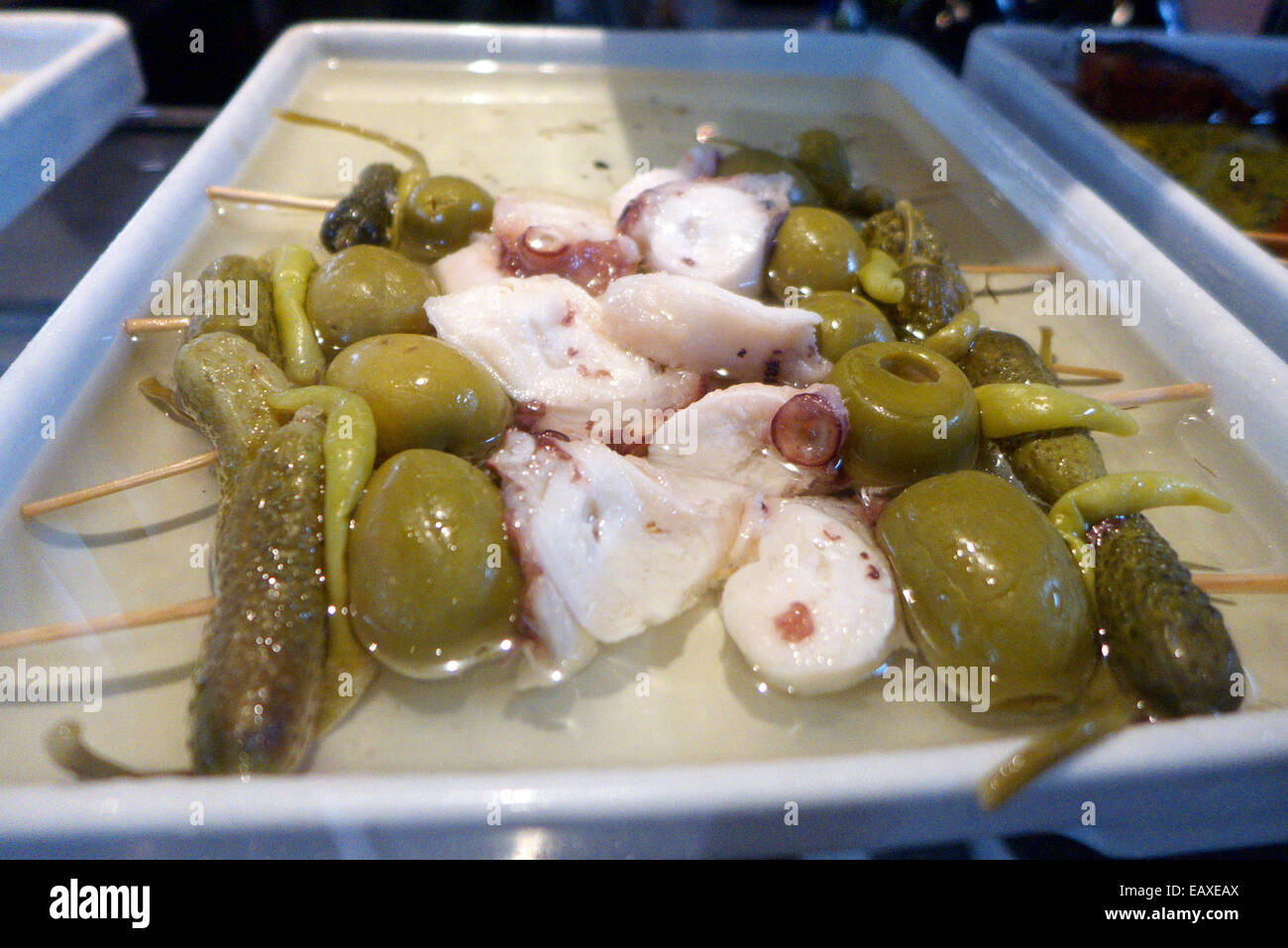 Espagne Catalogne Barcelone restaurant tapas espagnoles traditionnelles fabricants de nourriture Banque D'Images