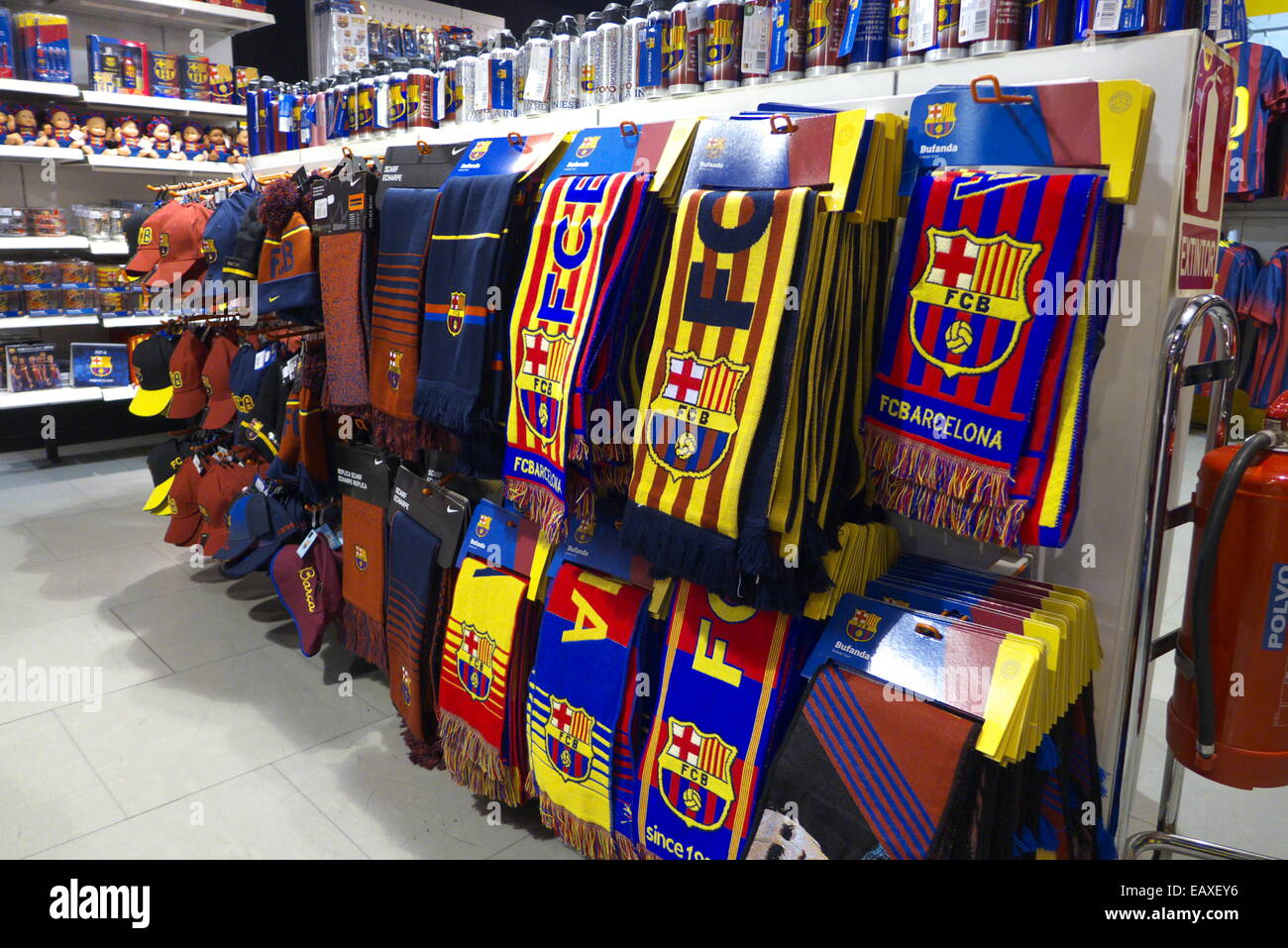 Espagne Catalogne Barcelone FC Barcelone boutique souvenirs fan club Photo  Stock - Alamy