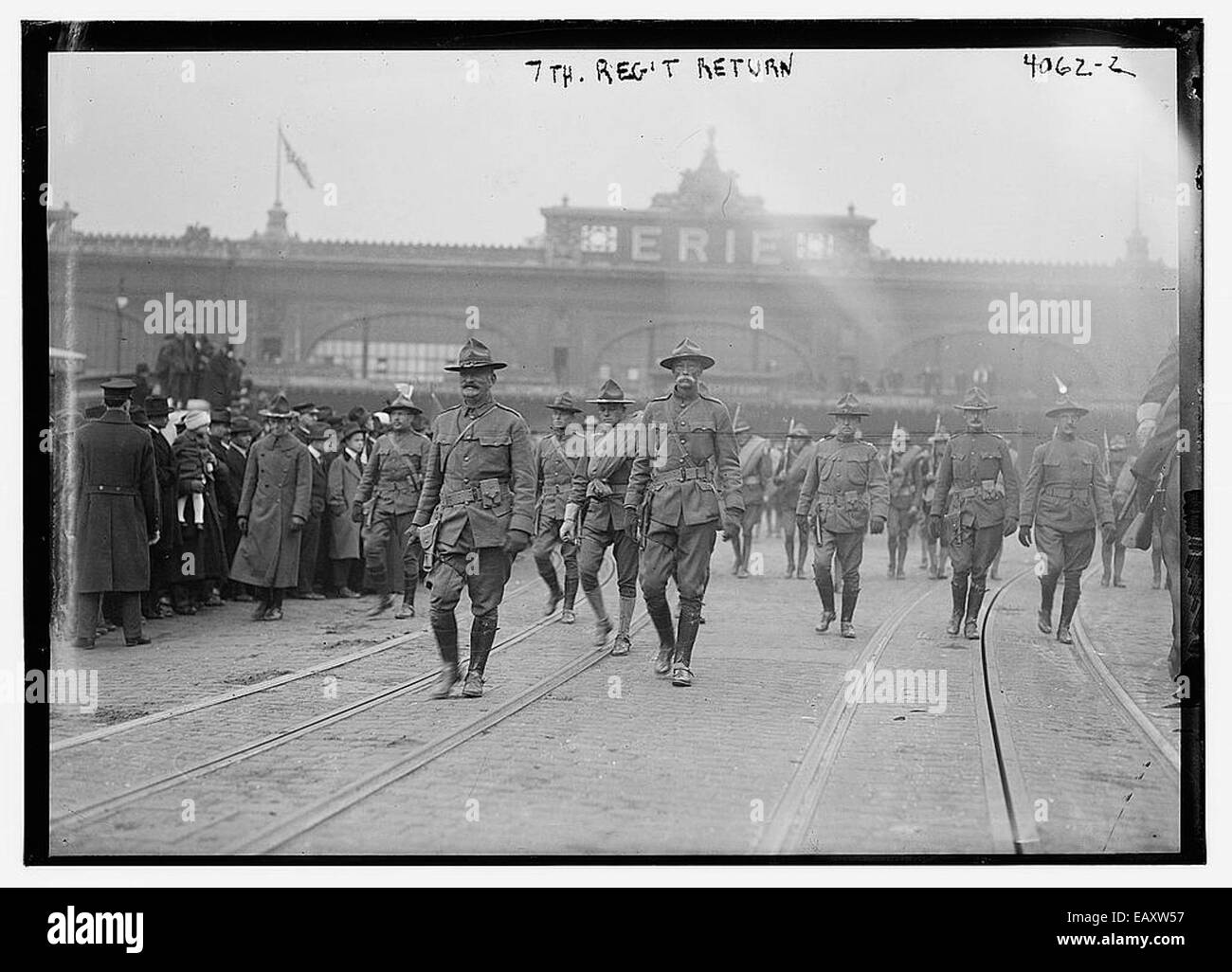 Le 7e régiment, une unité militaire historique, a marqué son retour par un événement important, reflétant son rôle de longue date dans l'histoire et les opérations militaires. Banque D'Images