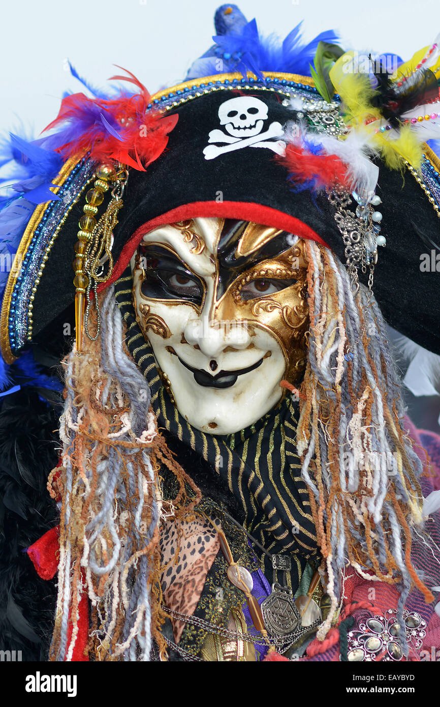 Déguisement Carnaval Femme Pirate | Jolly Roger